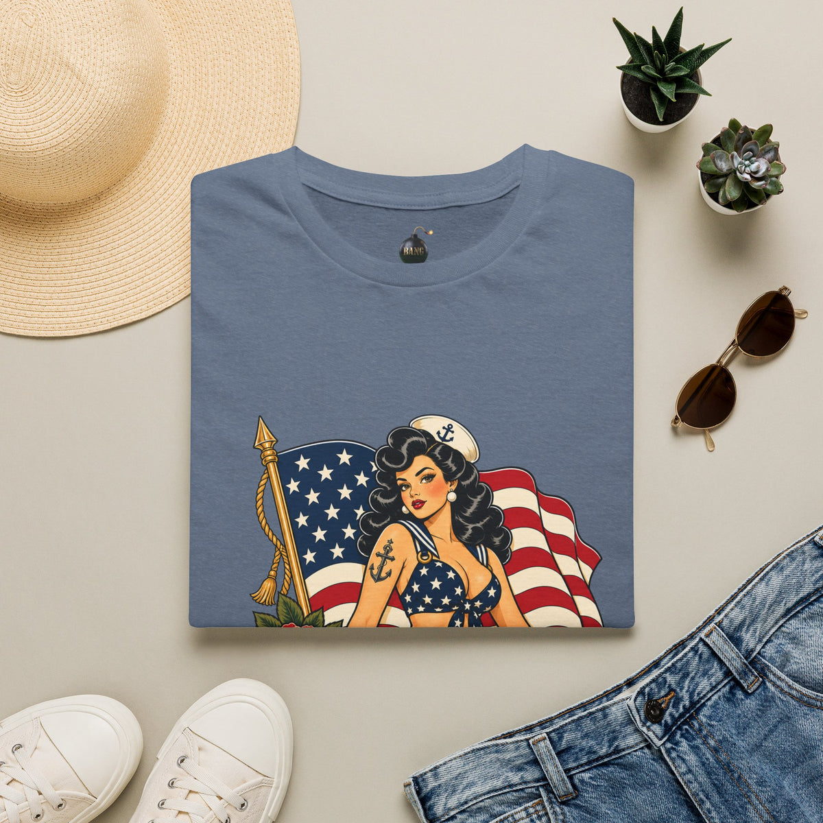 Vintage pin up sailor-patriotic